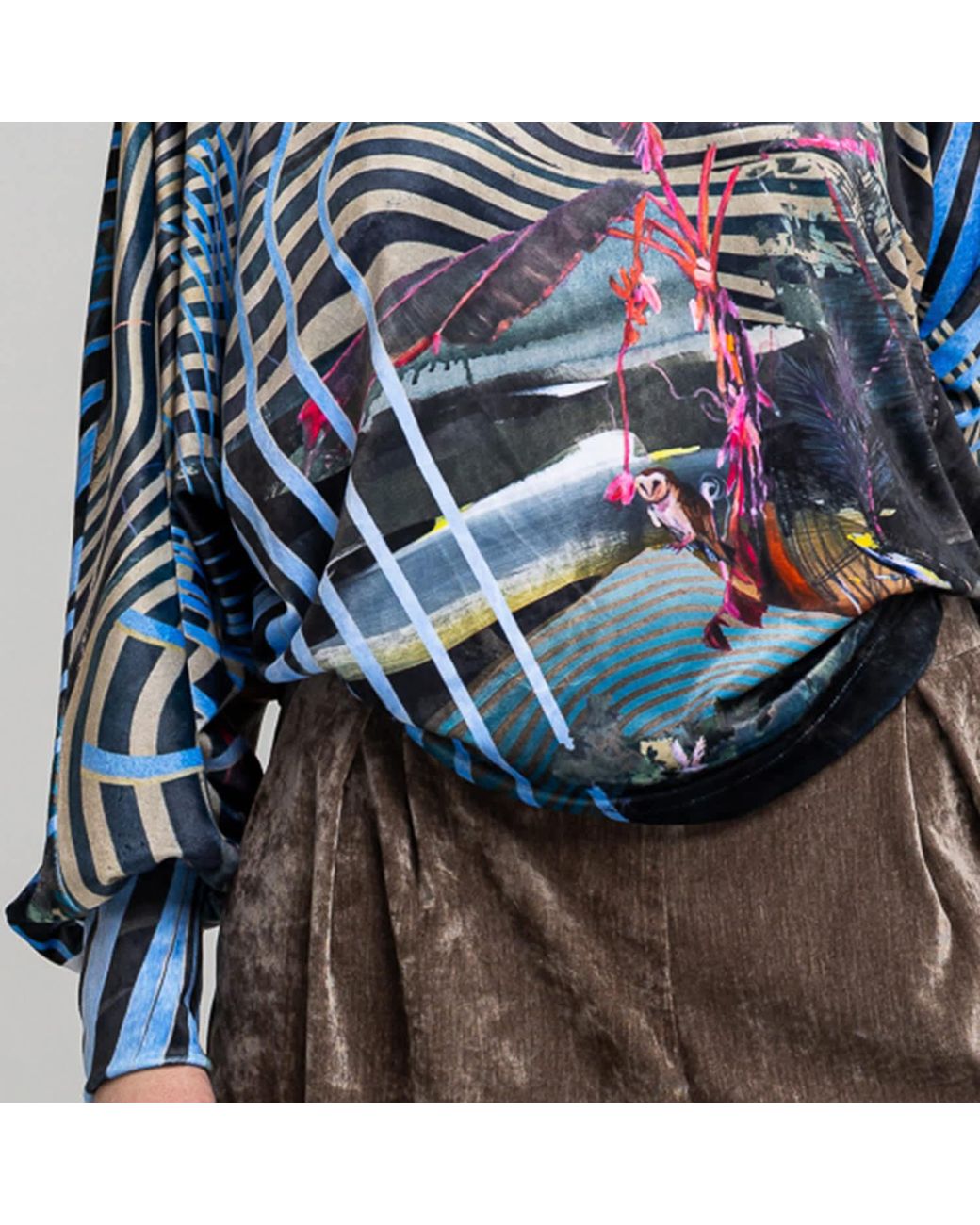ARTISTA Blue Lumina Velvet Top