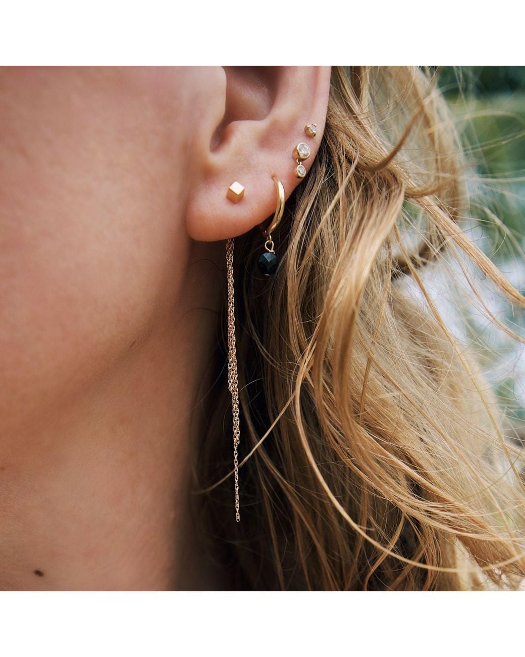Herself Collections White 14K Cube Stud Chain Earrings