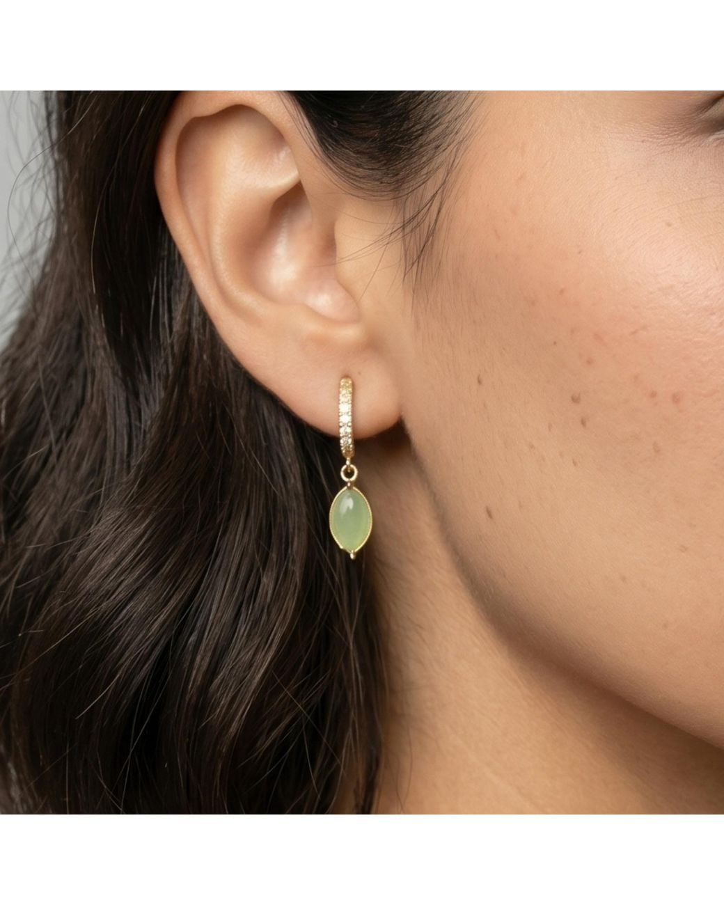 Uchi and Soto Metallic Nekomeishi Cats Eye Earrings