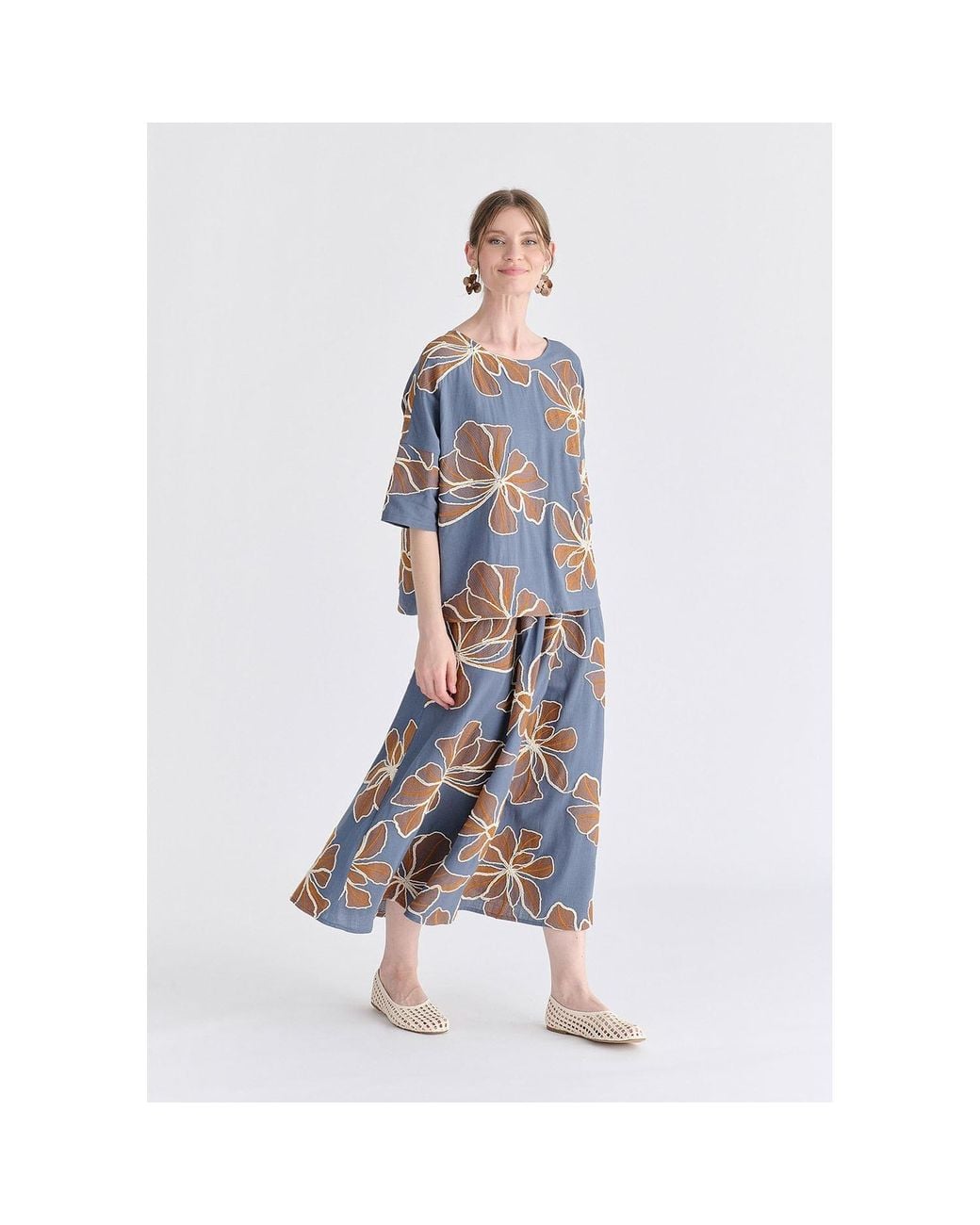 Paisie Blue Floral Embroidered Midi Skirt