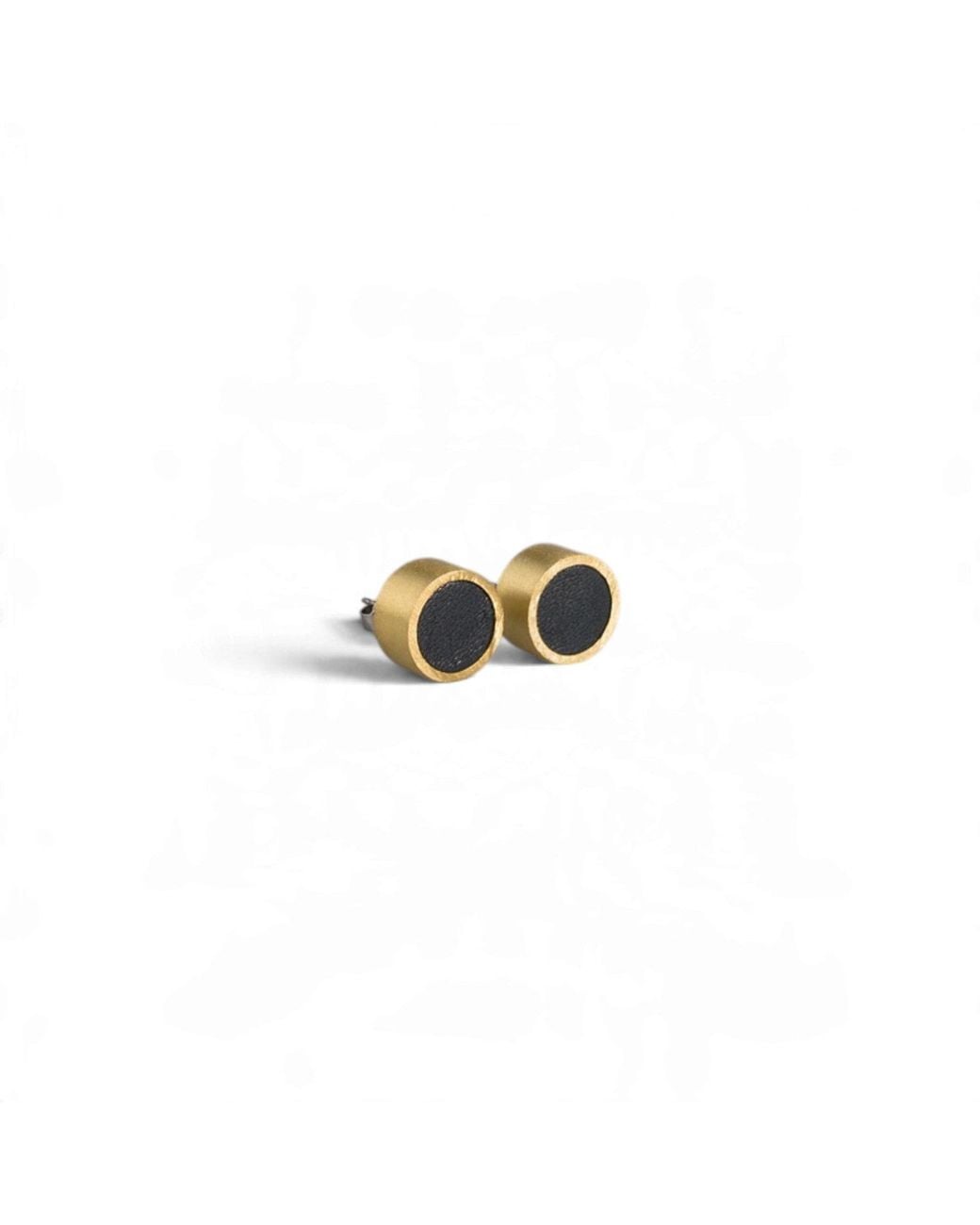 Svetlana Vukov White Dot Stud Earrings