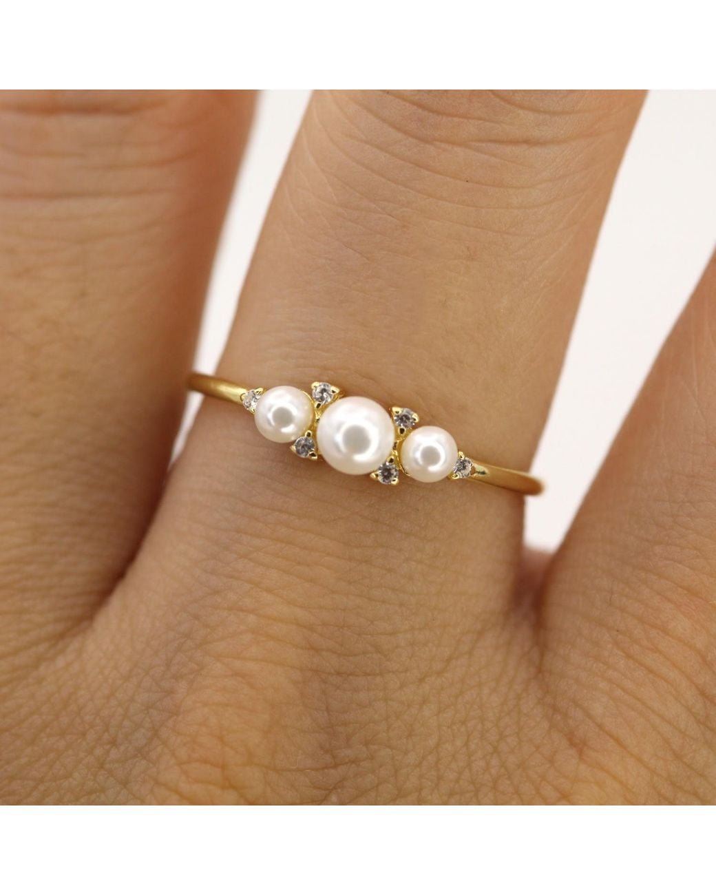 VicStoneNYC Fine Jewelry Metallic Natural Akoya Pearl And Diamond Ring