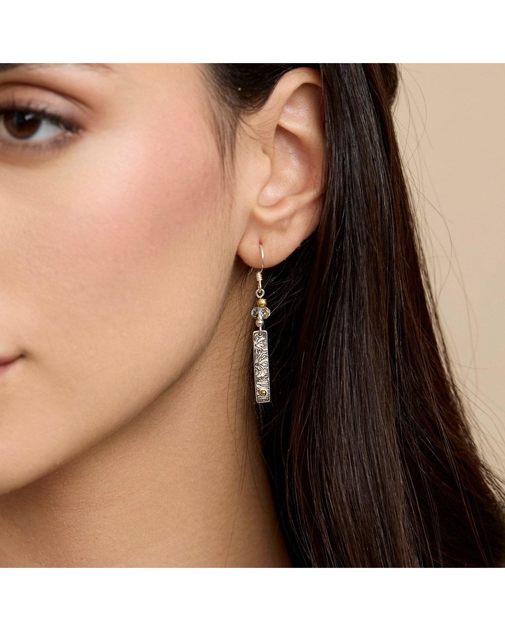 Isla Silver Metallic Amethyst Textured Drop Earrings