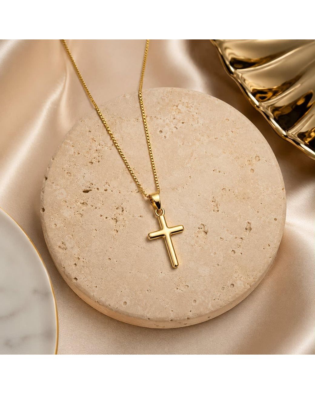 By Ozge Metallic Divine Light Cross Plated Necklace