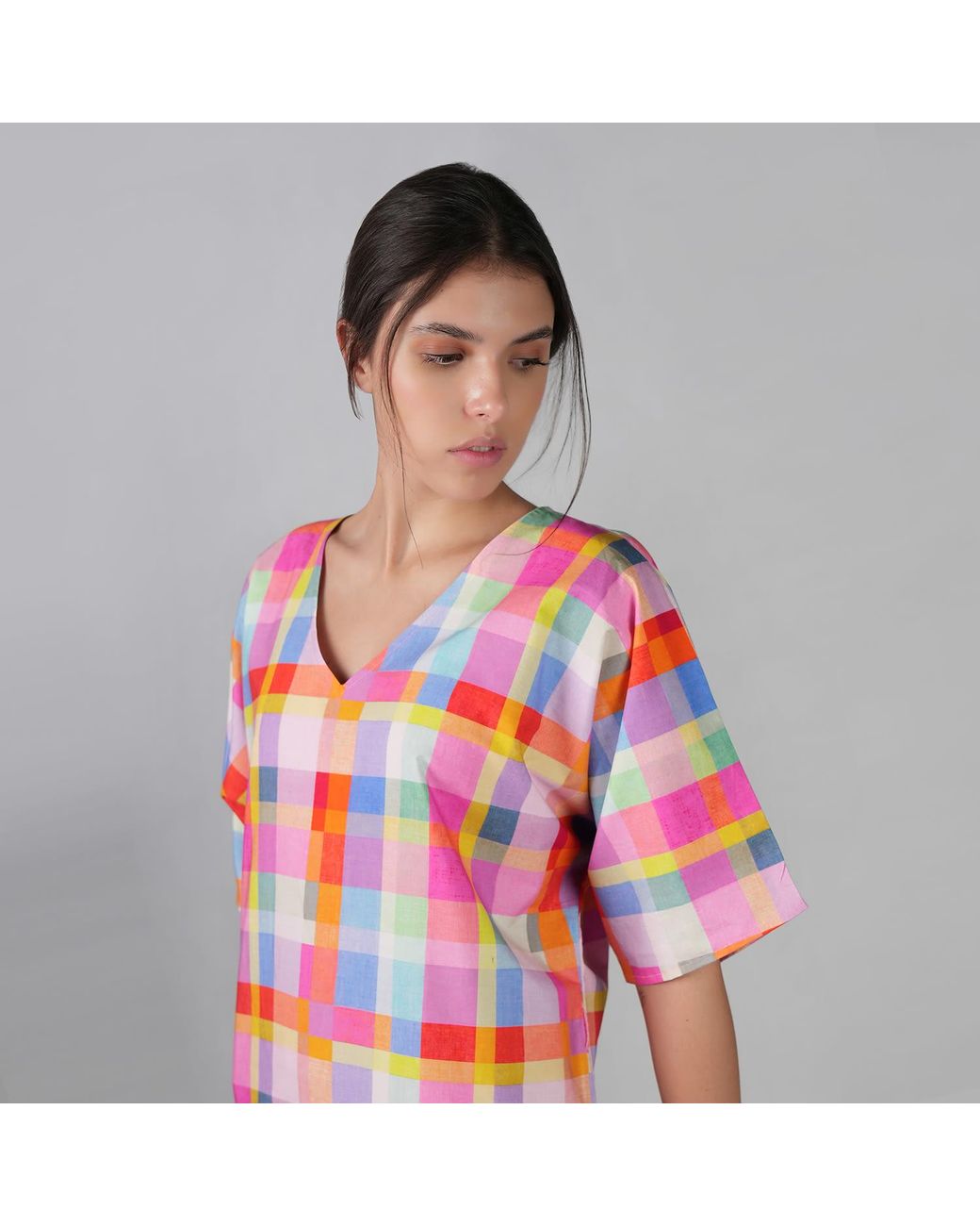 DHARA SHETH DUBAI Red Palette Picnic Long Kaftan Dress With Side Slit