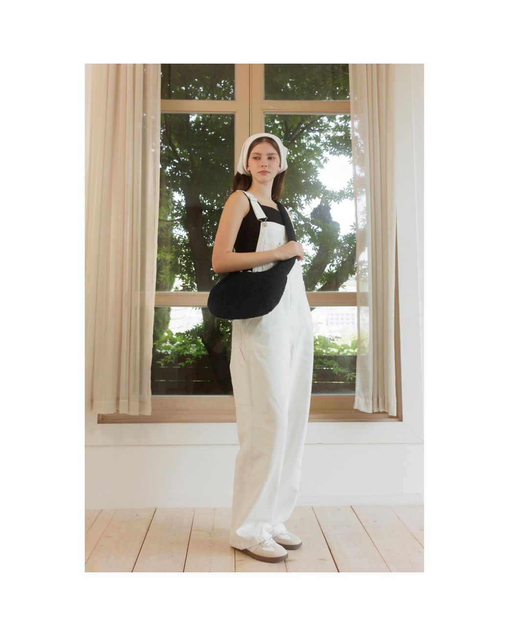 MARHEN.J Black Lily