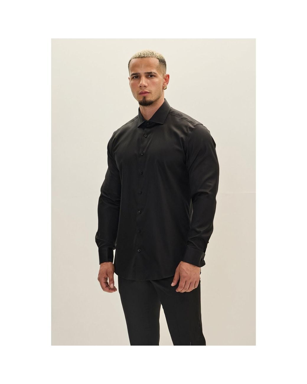 Ron Tomson Black Non-Iron Pure Cotton Spread Collar Dress Shirt for men