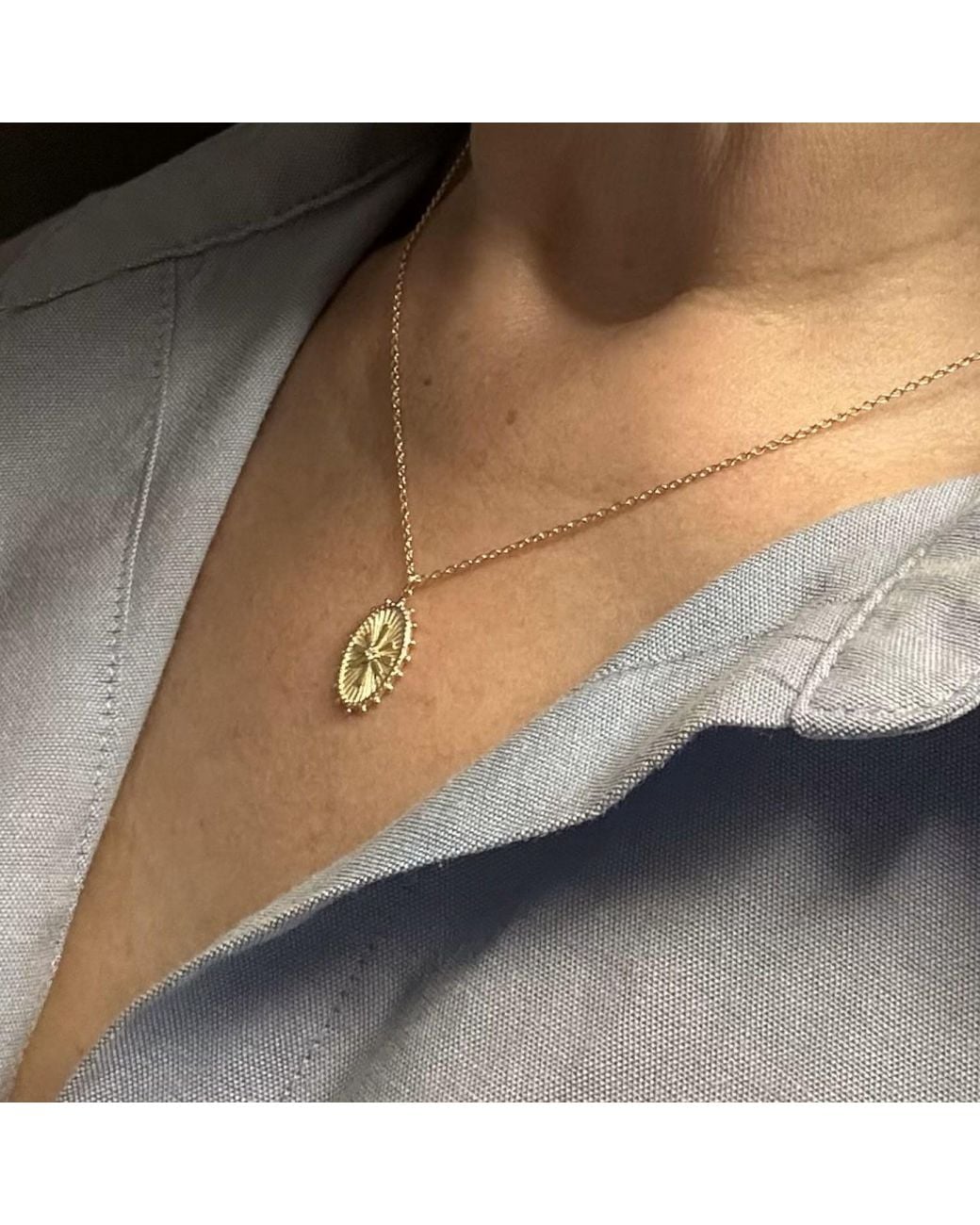 Clemence Wren Metallic Oval Star Pendant Necklace