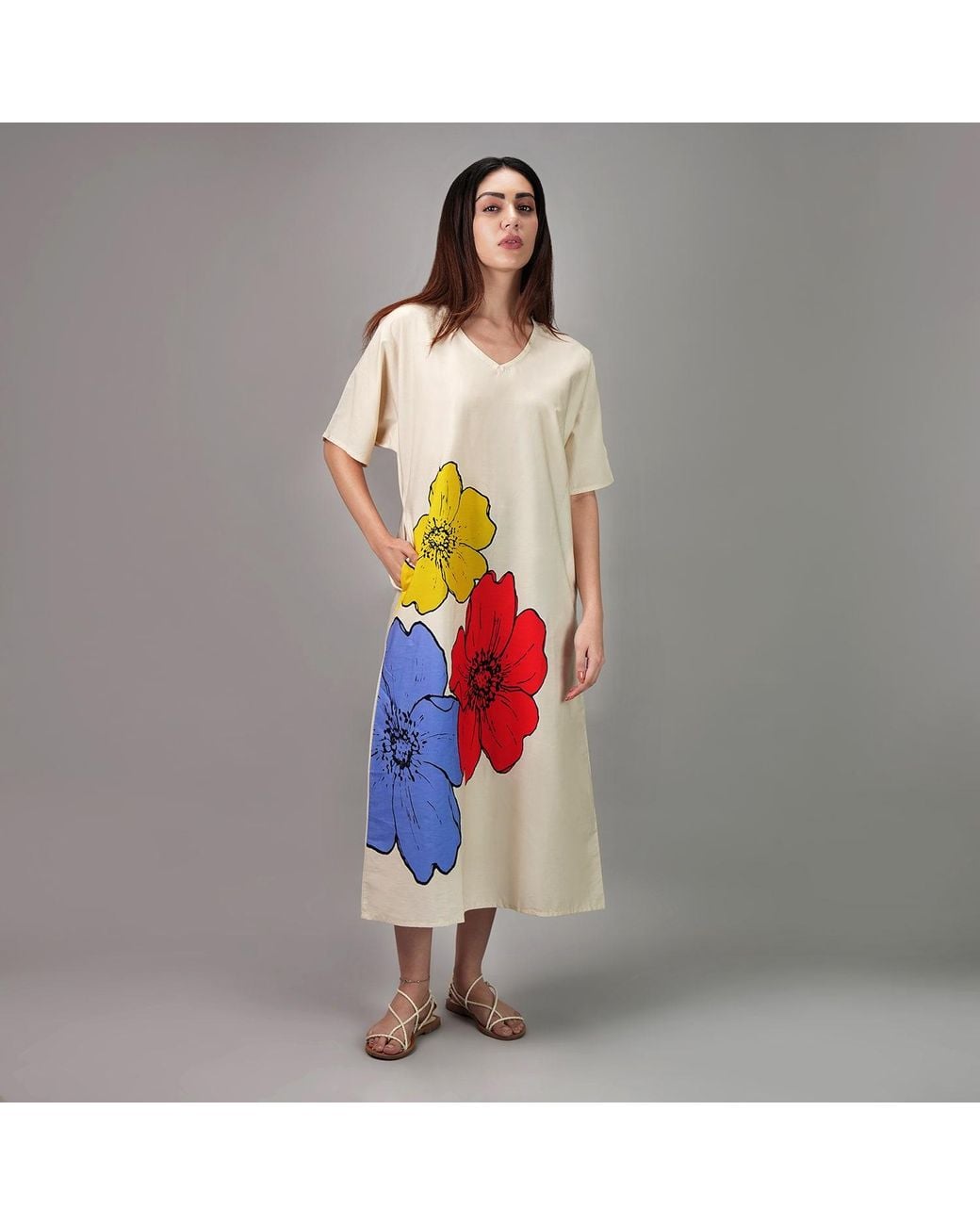 DHARA SHETH DUBAI Red No Three Floral Art Long Cotton Kaftan Dress