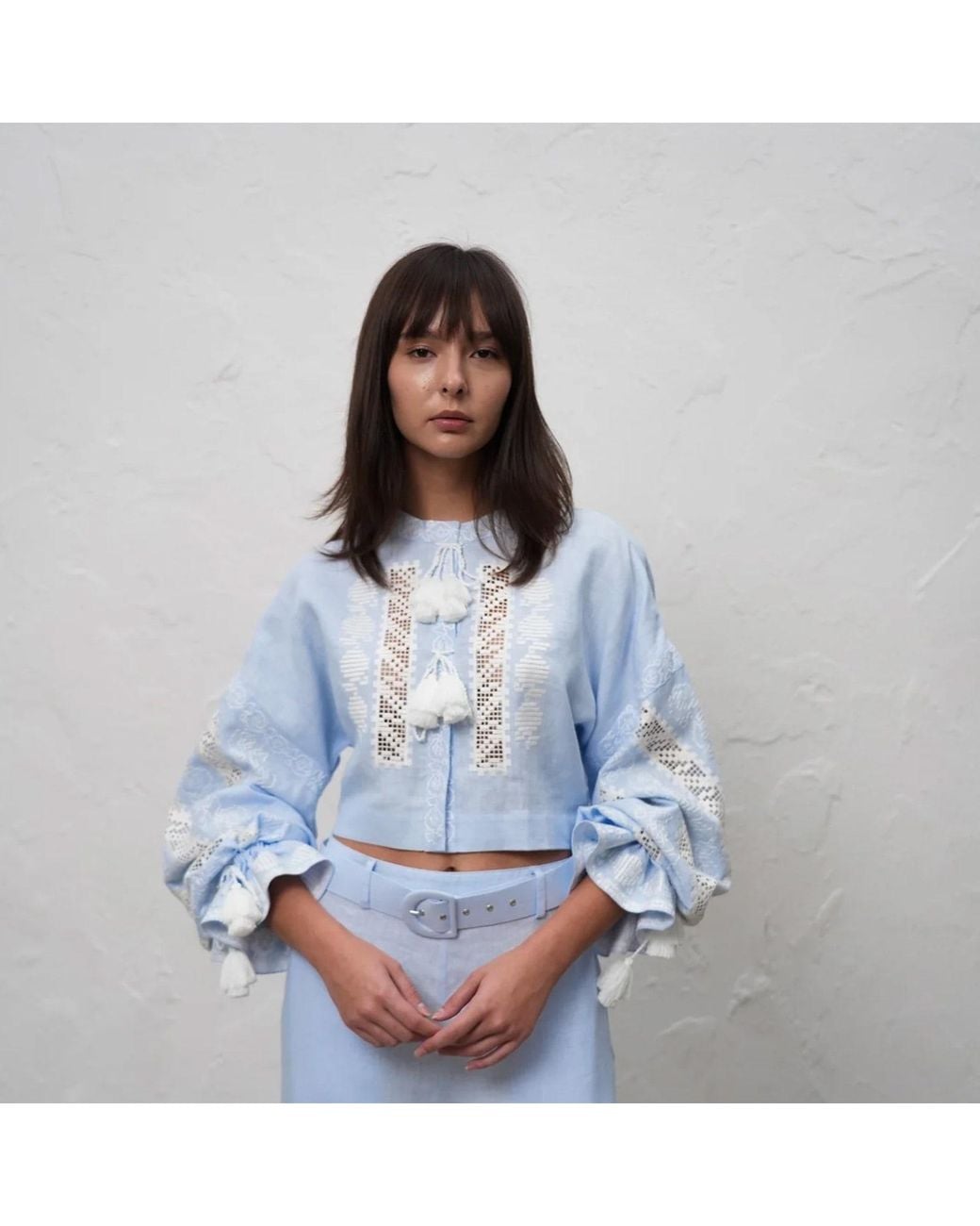 Annabo Blue Desert Rose Linen Cropped Blouse