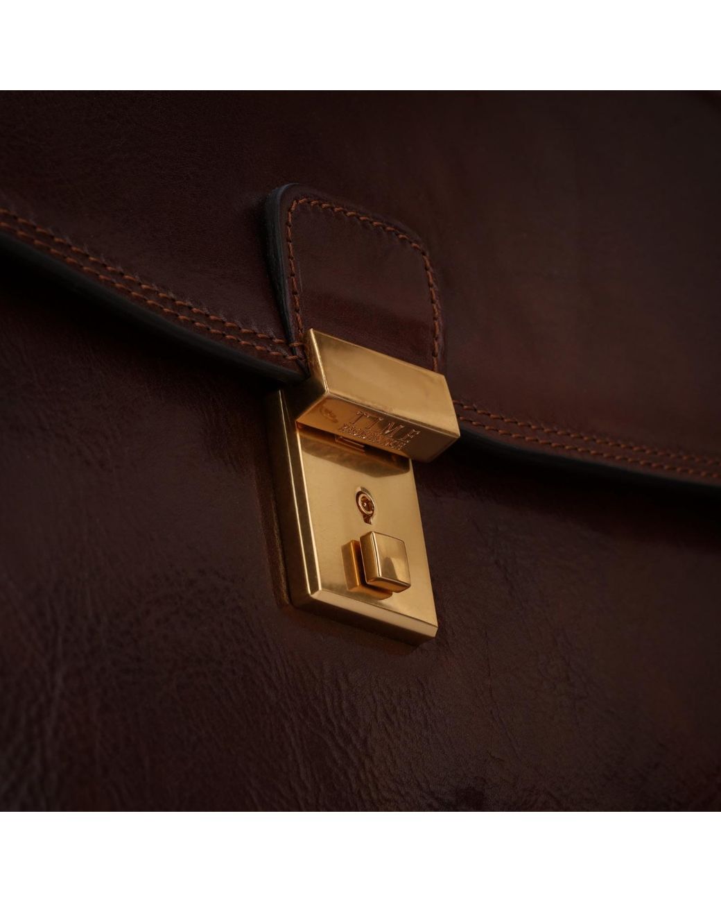 Time Resistance Brown Leather Briefcase
