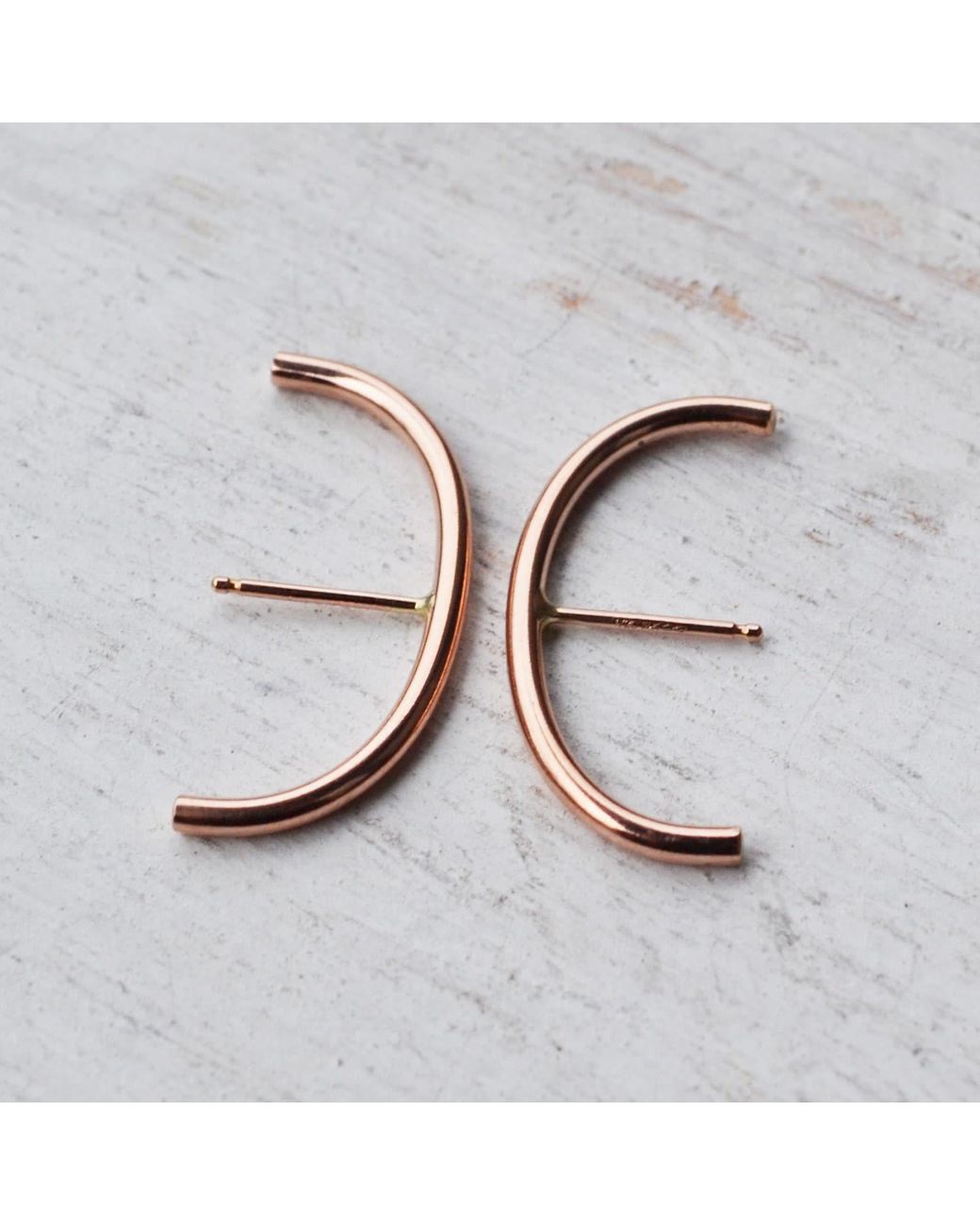 Glamrocks Jewelry Metallic Suspension Hoops