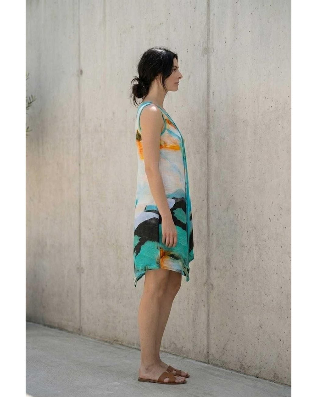 Conquista Blue Sleeveless Asymmetric Summer Dress With Abstract Print