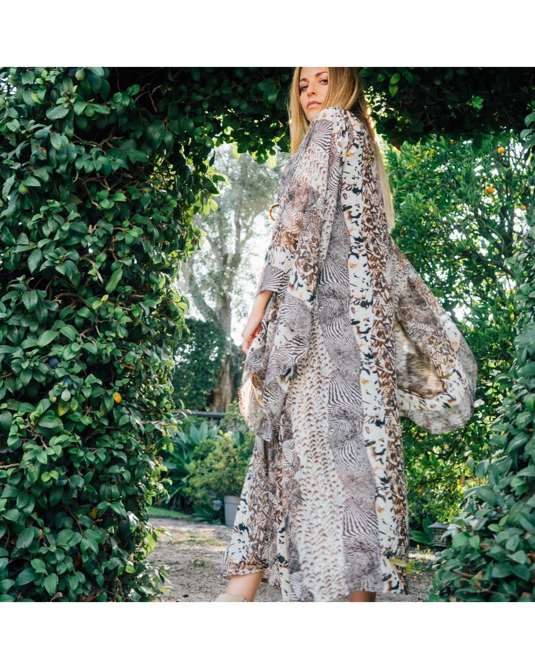 Jennafer Grace Metallic Impala Kimono