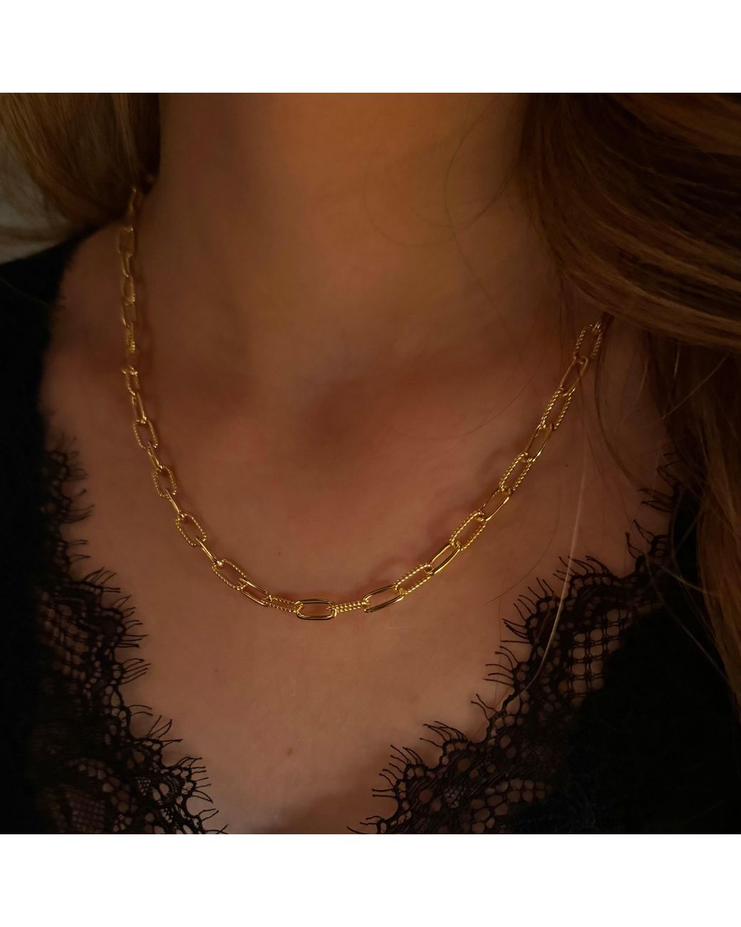 Nazzar Metallic Twist Paperclip Chain Necklace