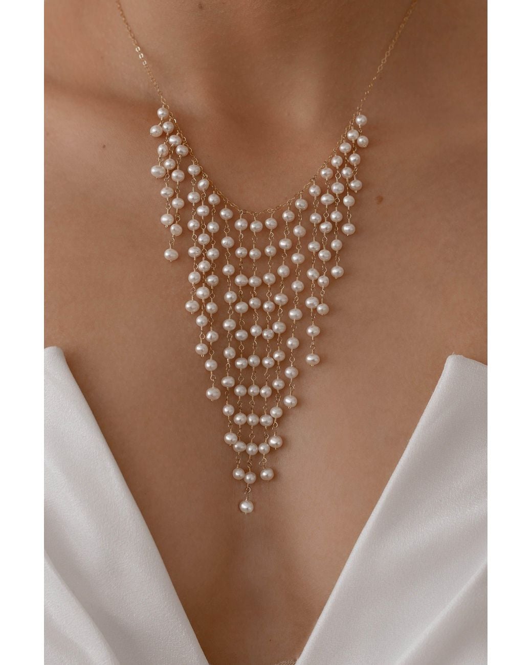 Katy Faye White Elisabeth Pearl Necklace