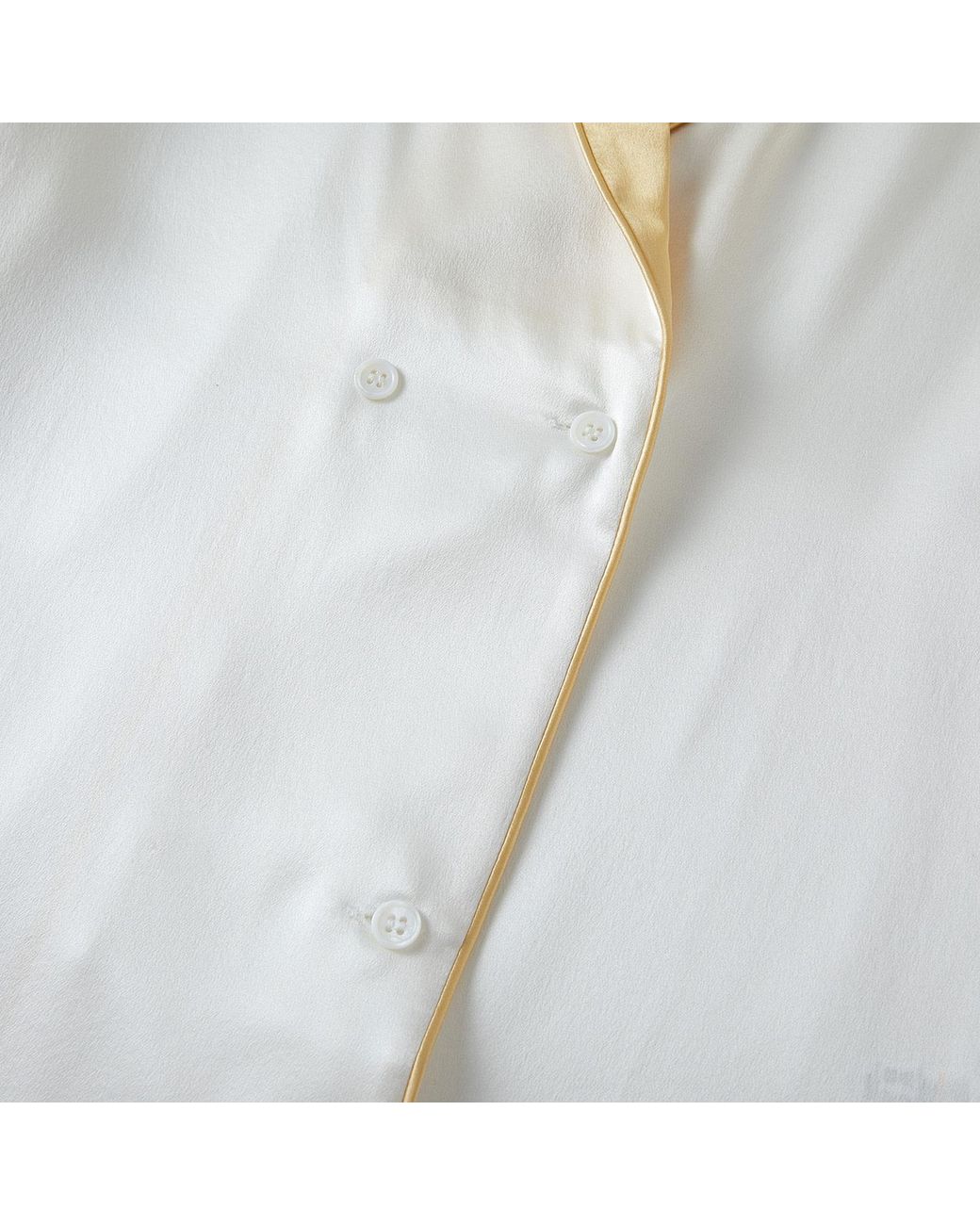 Soft Strokes Silk Metallic Daffodils Pure Silk Long Sleeve Pyjama Set For