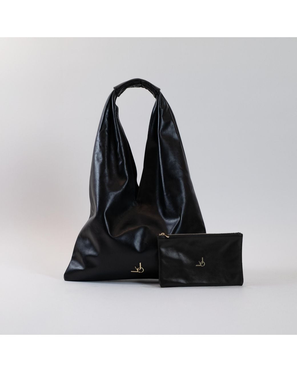 Jovie Black Classic V