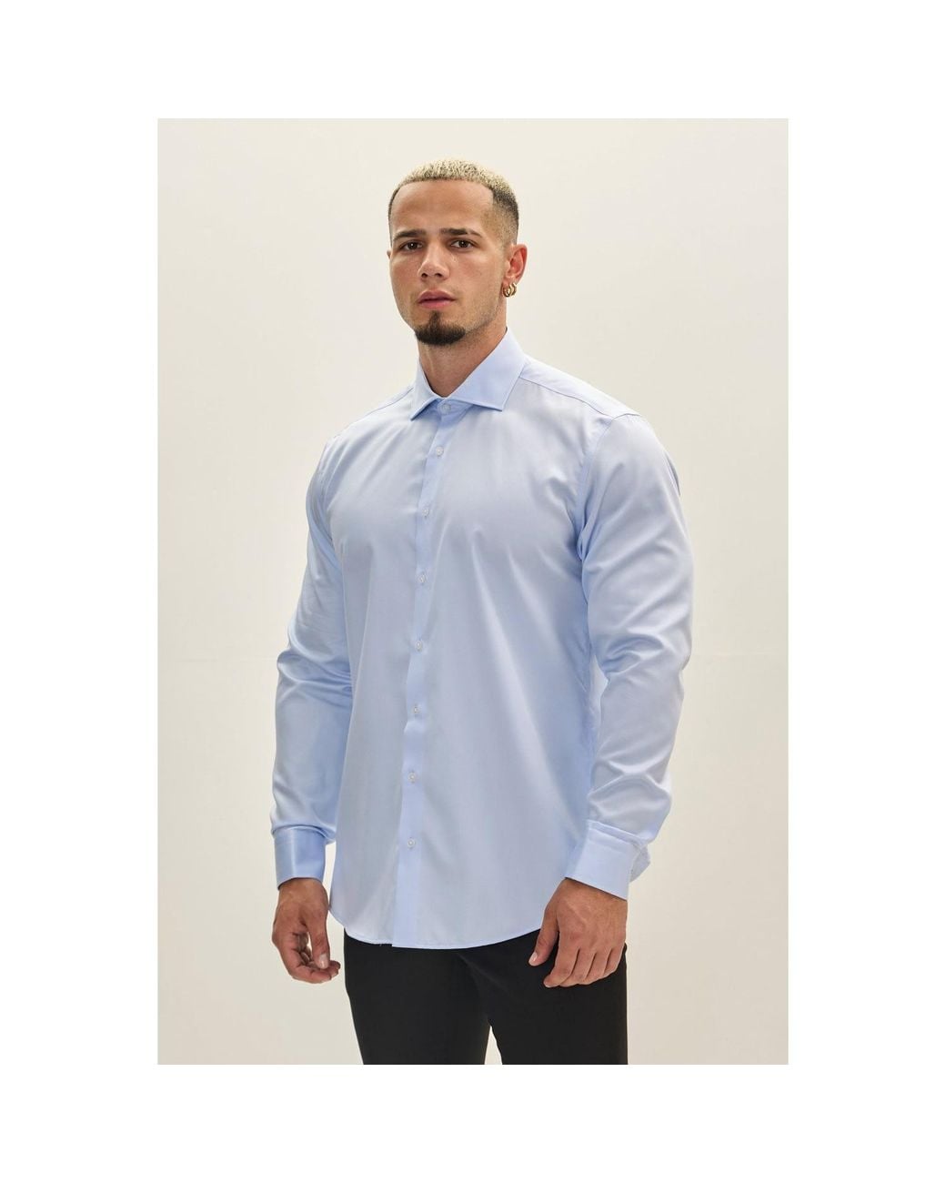 Ron Tomson Blue Non-Iron Pure Cotton Spread Collar Dress Shirt for men