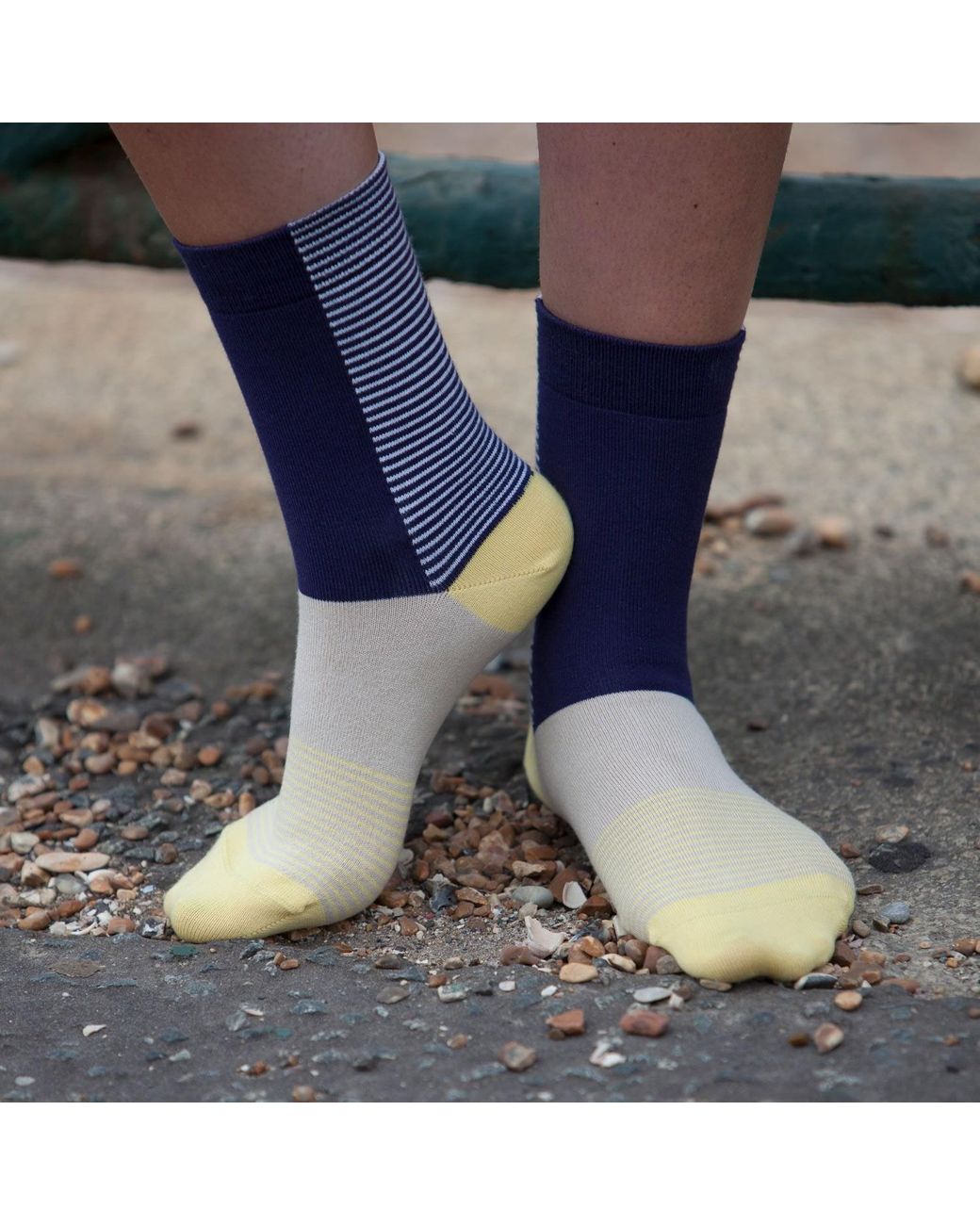 Peper Harow - Made in England Blue Buttercup Anne Socks