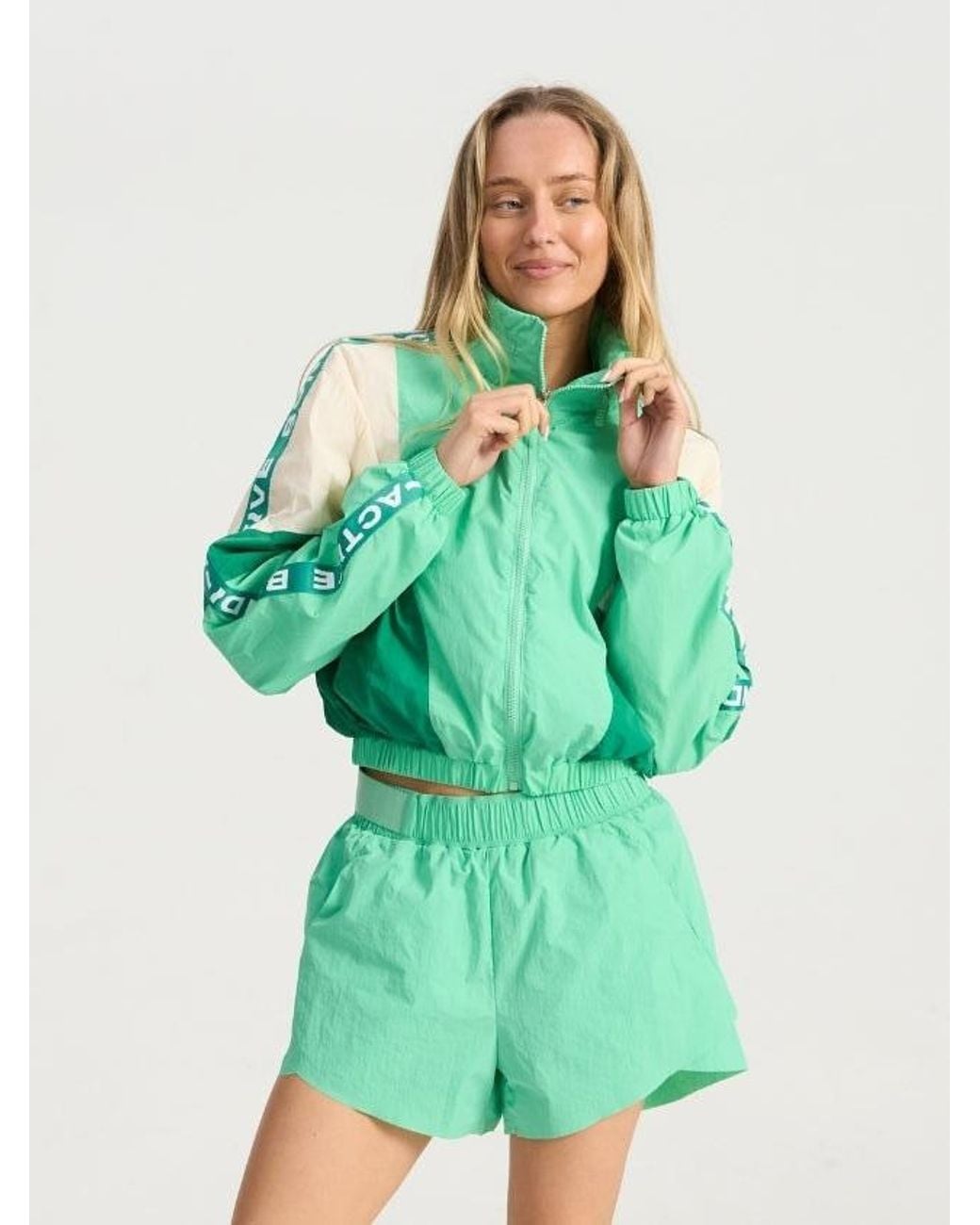 Bondi Active Green Cropped Windbreaker Hoodie