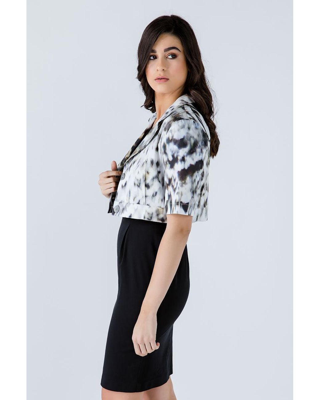 Conquista White Animal Print Crop Jacket