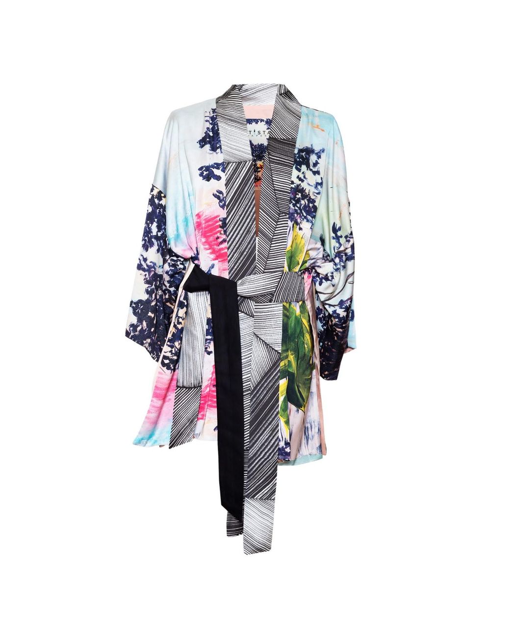 ARTISTA Blue Air Kimono