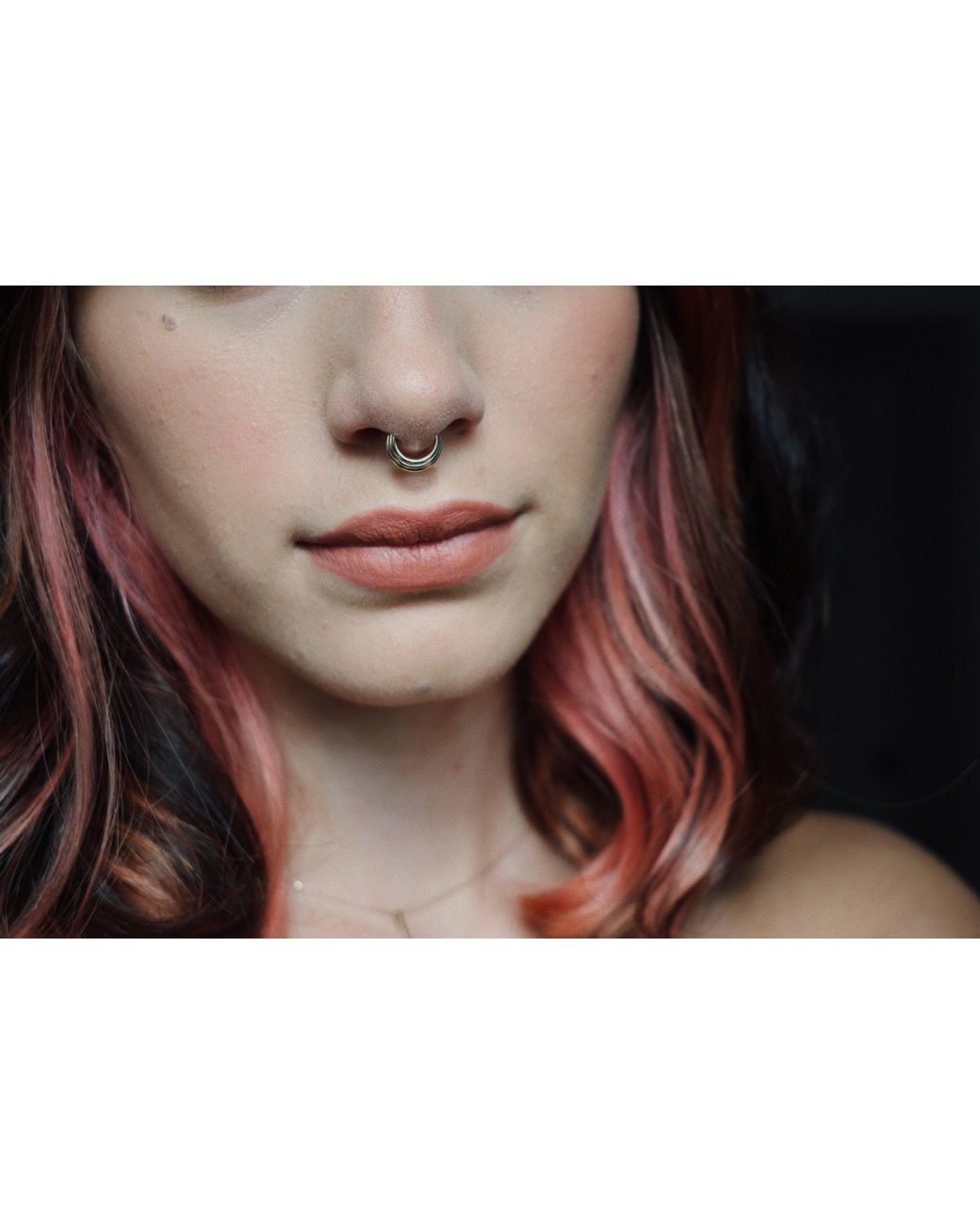Zahav Jewelry Metallic 10K Solid 16G 8Mm Clicker Nose Hoop