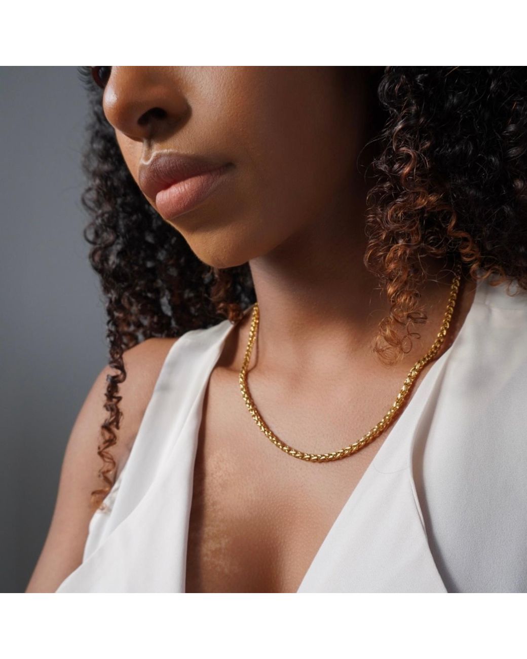 A Weathered Penny Metallic Delicate Weave Necklace