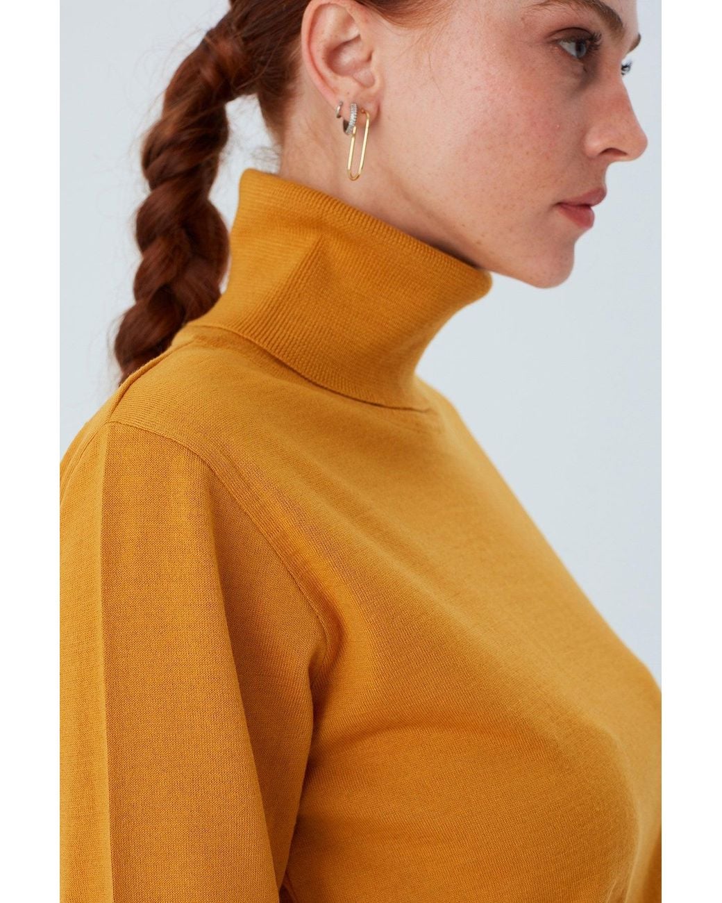 Peraluna Orange Valeria Fine Turtleneck Pullover