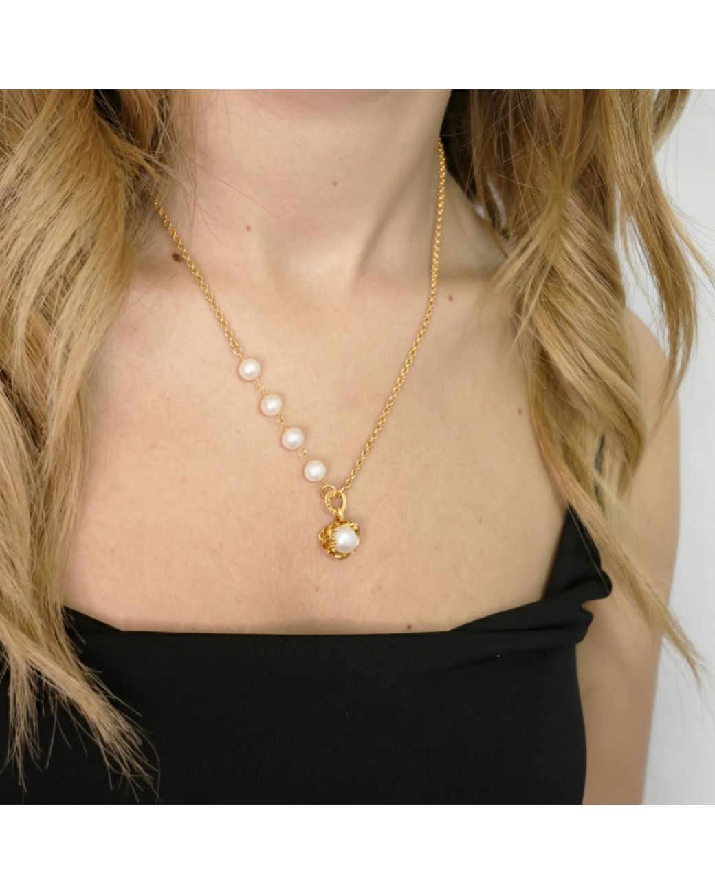Unaloe Metallic Lumina Necklace-Plated With Pearl