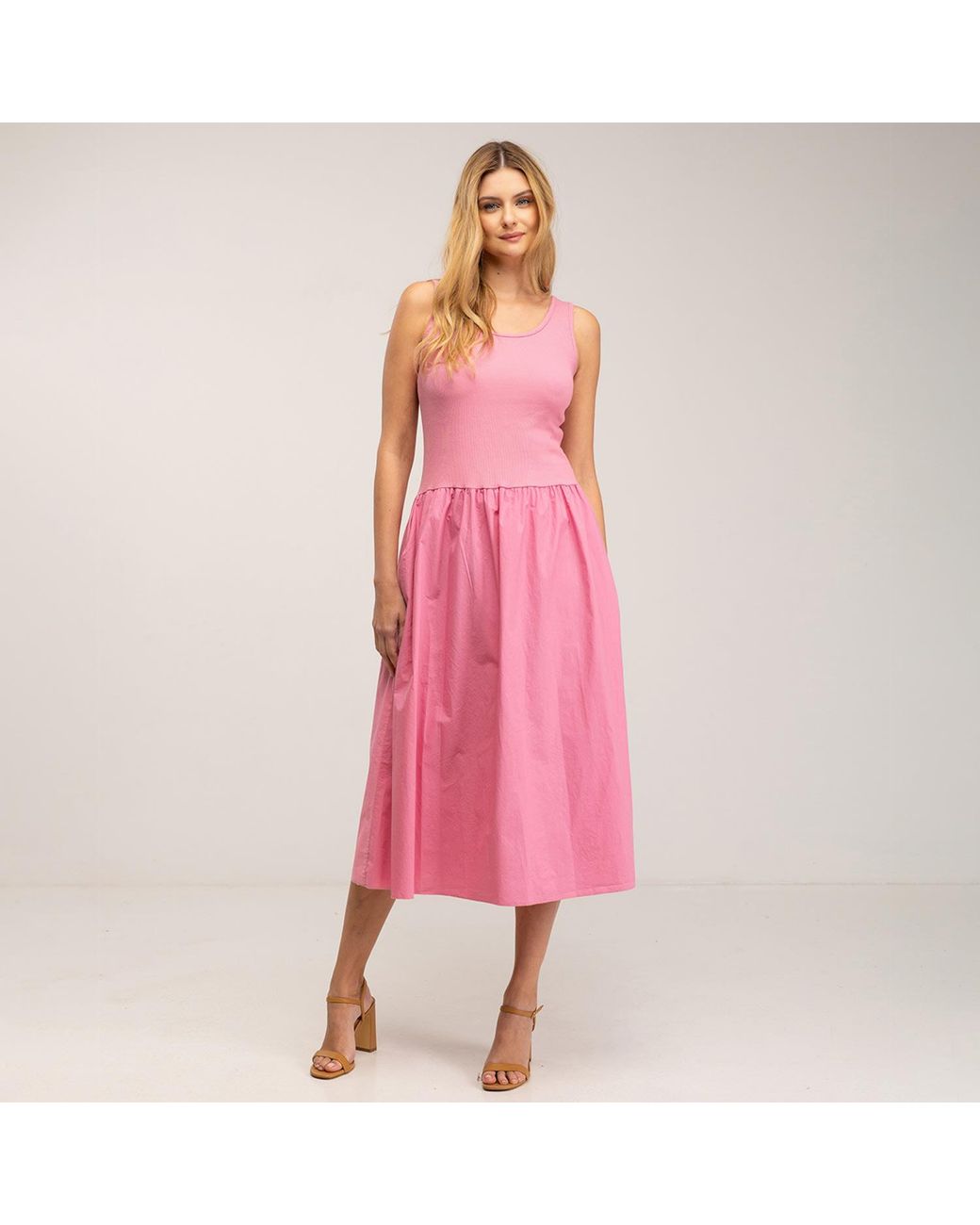 Tantra Spain Sl Pink Fitted Maxi Strap Dress With A Line Skirt And Pockets