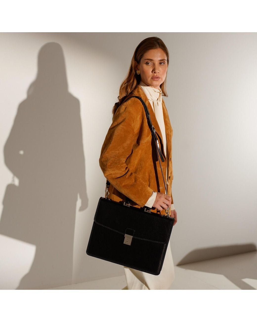 Time Resistance Black Leather Briefcase
