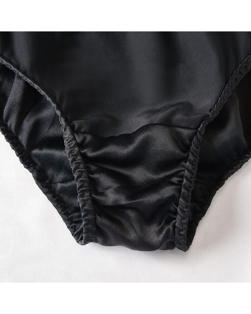 Soft Strokes Silk Red Pure Mulberry Silk French Cut Panties High Waist Set Of Nine