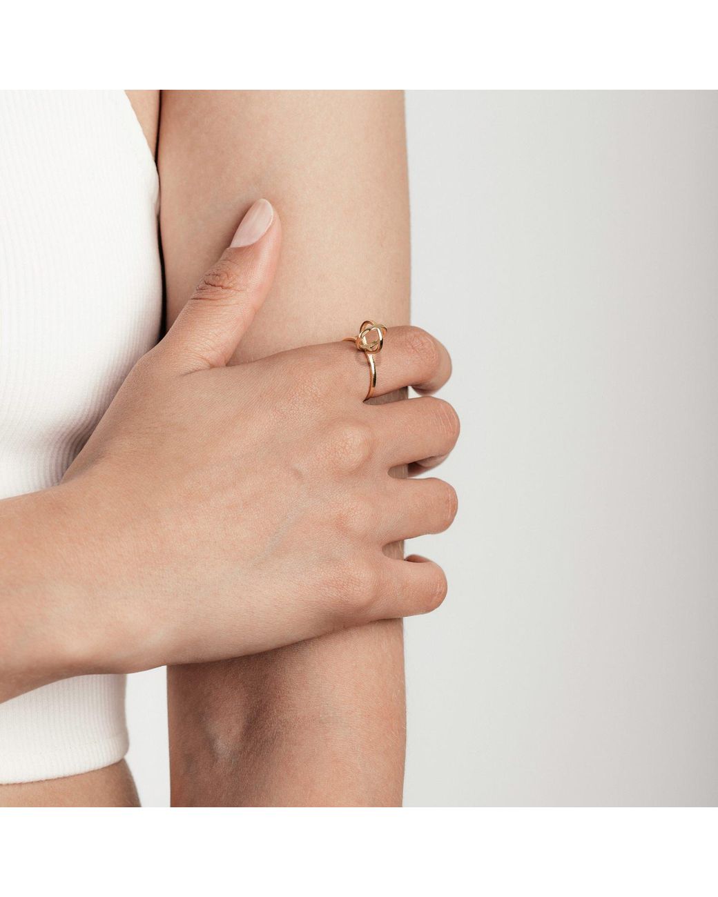 Sheida Farrokhi Metallic Circle Ring