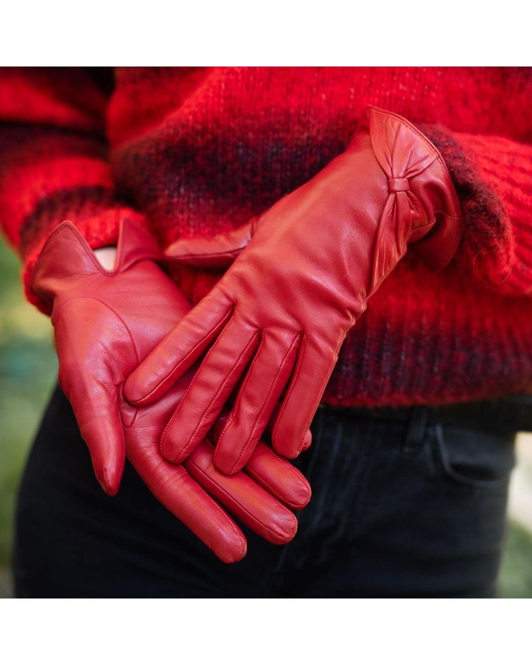 1861 Glove Manufactory Red Vittoria