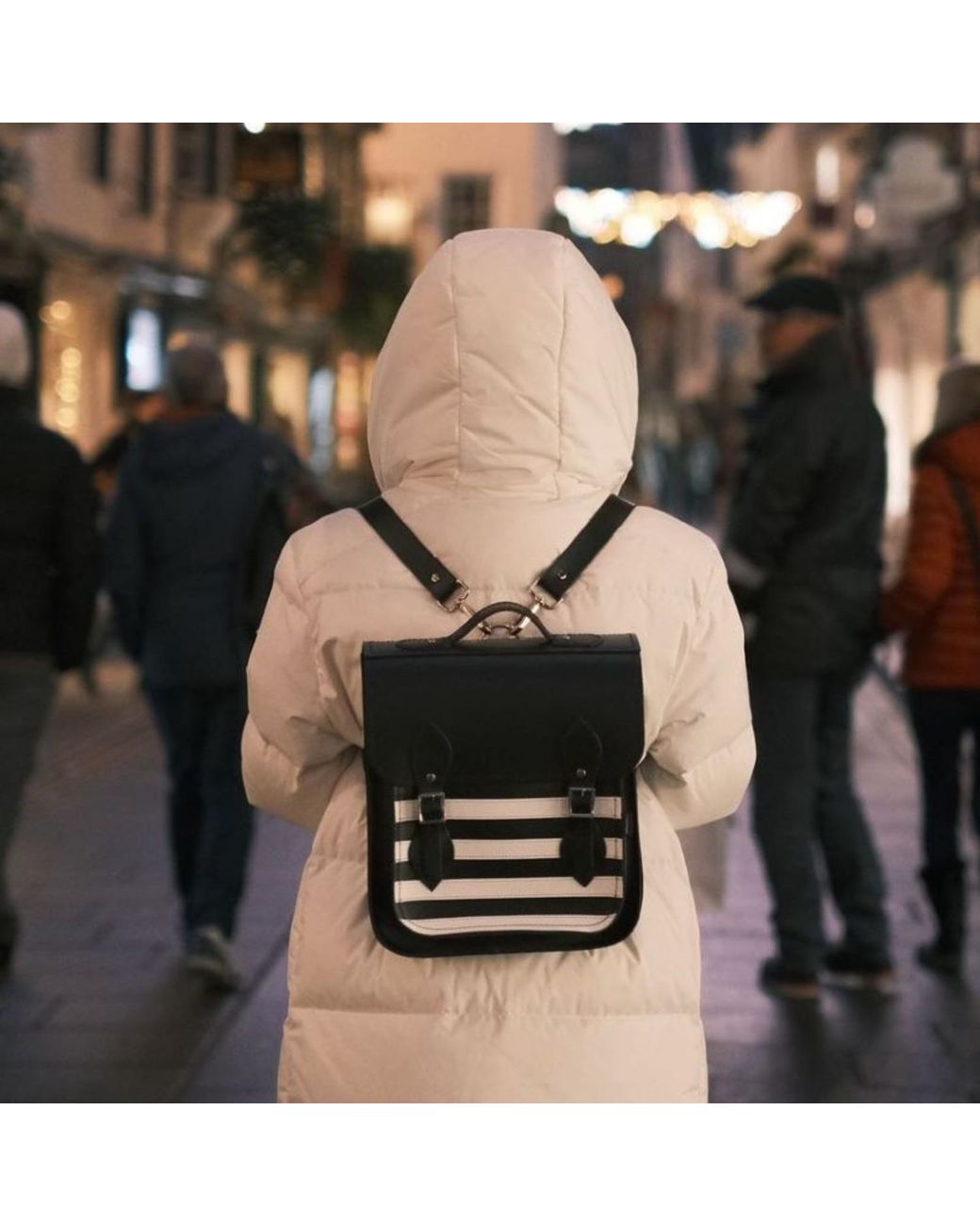 Zatchels Black Handmade Leather City Backpack
