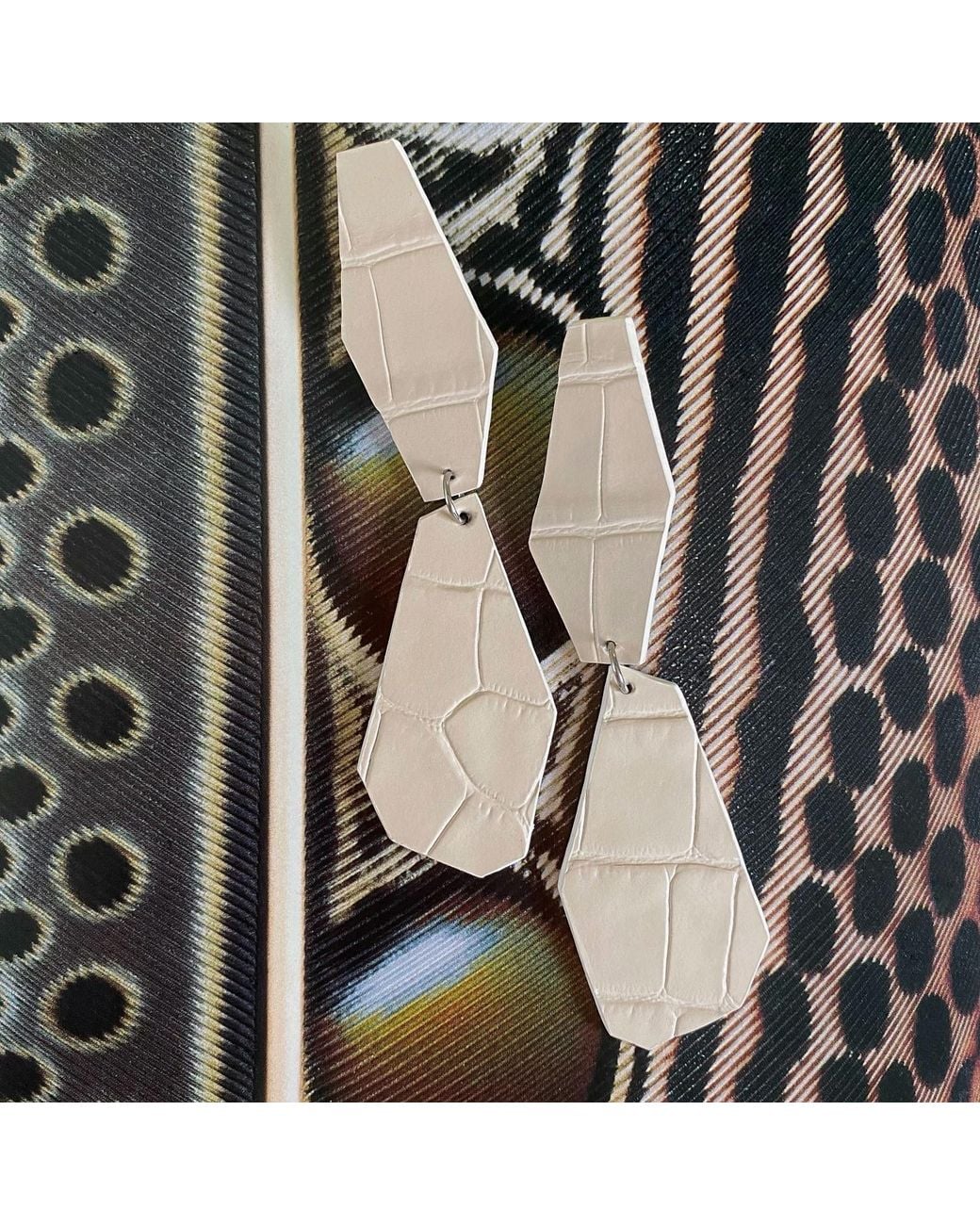 WAIWAI White Geometric Goddess Earrings Ivory