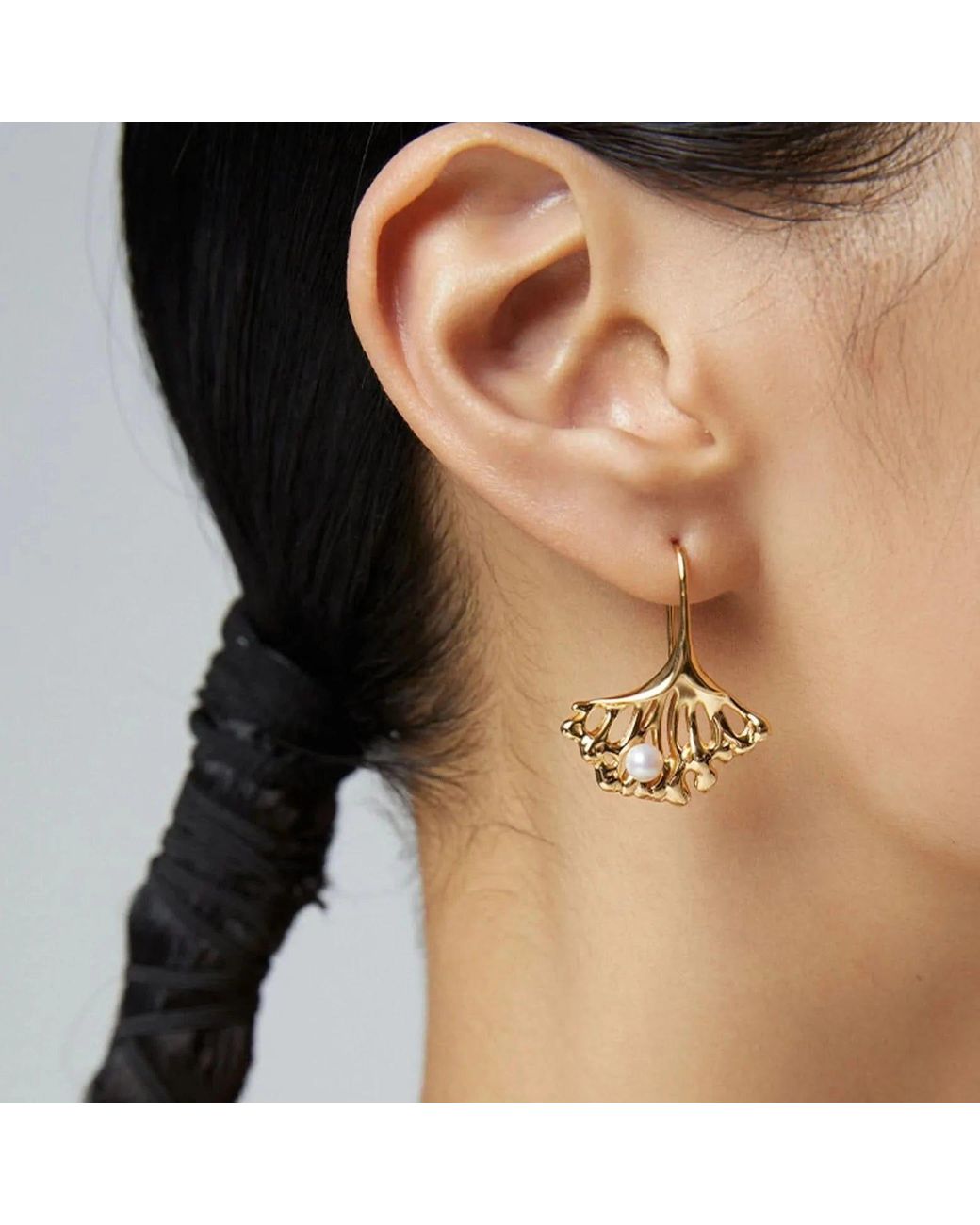 Angel Barocco Metallic Ginkgo Leaf Pearl Earrings