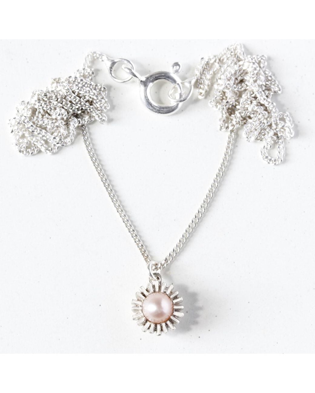 Lee Renee Metallic Dahlia Bud Freshwater Pearl Necklace –