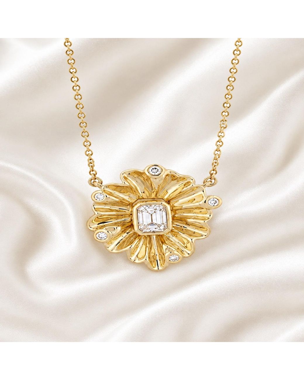 Artisan Metallic 14K Floral Sunburst Diamond Pendant Necklace