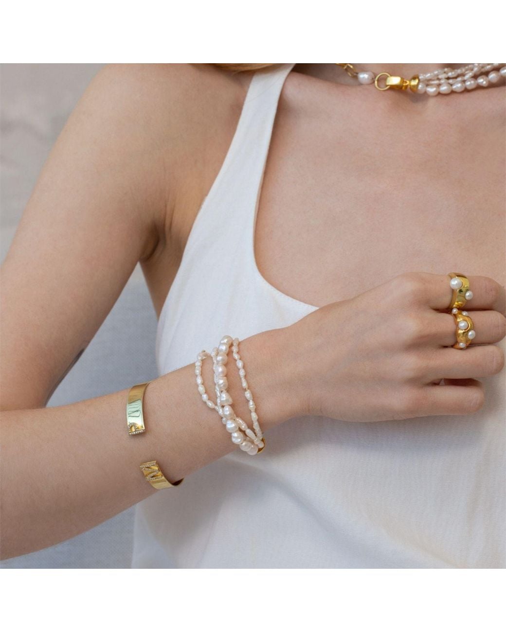 LINYA JEWELLERY Metallic Natural Ocean Pearl Bracelet