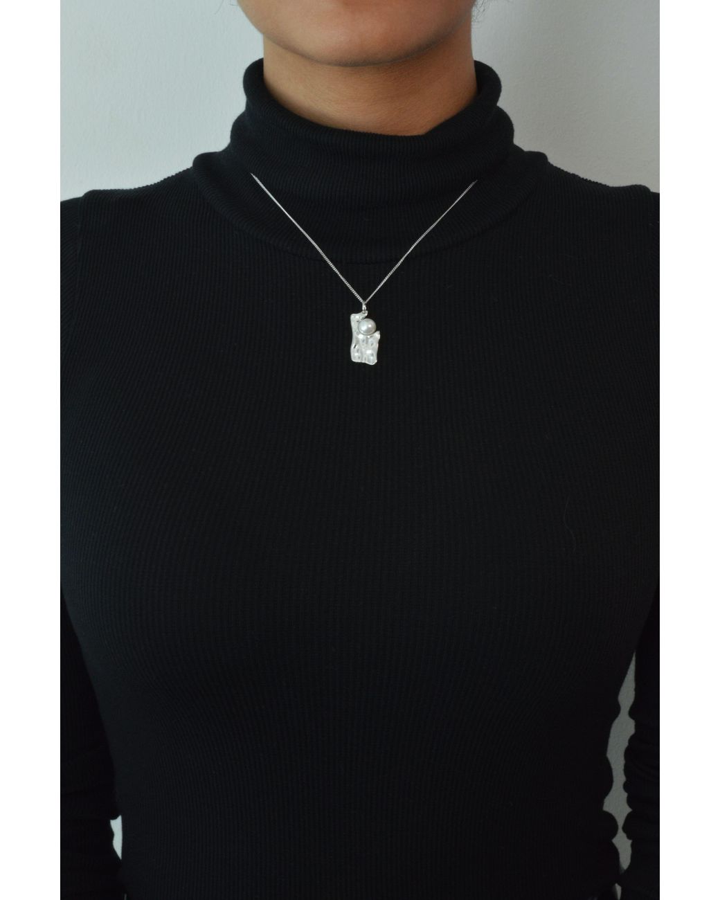 Every Wave Metallic Iceberg