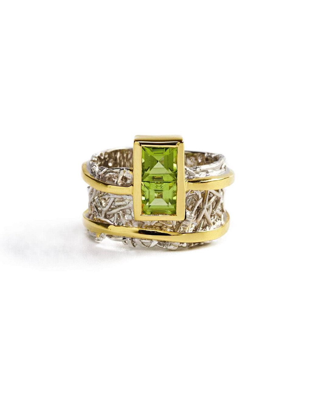 German Kabirski Metallic Verina Plated Ring With Peridot