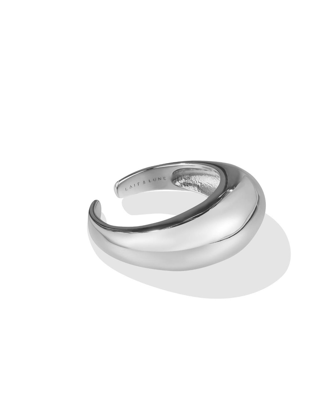 Lait & Lune Metallic Vortex Dome Ring