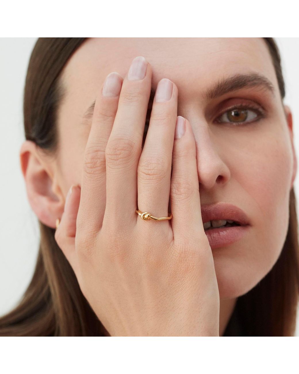 Muru Metallic Eternity Knot Ring