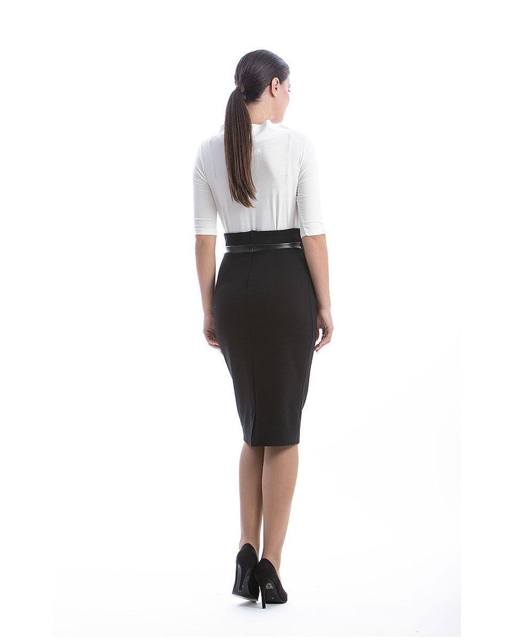 Conquista Black Pencil Skirt With Leather Detail