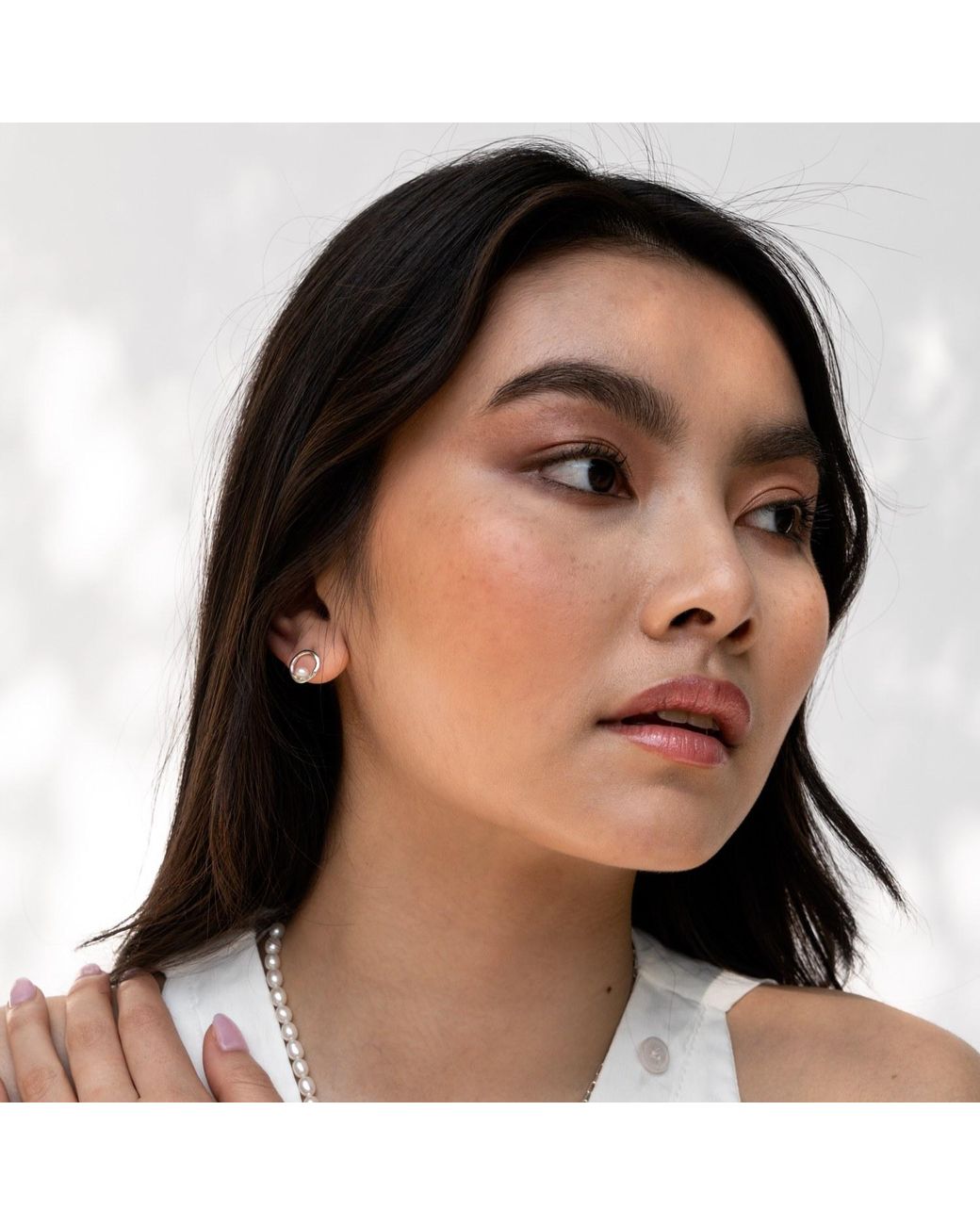 Dower & Hall Metallic Open Circle & Pearl Waterfall Earrings