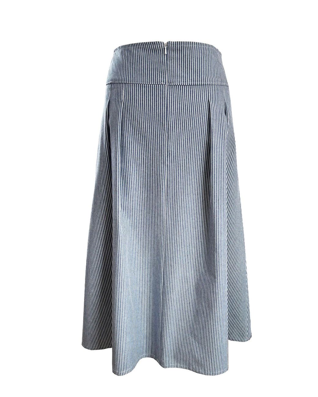 The Well Worn Blue The Dune Skirt – Chambray Ticking Stripe