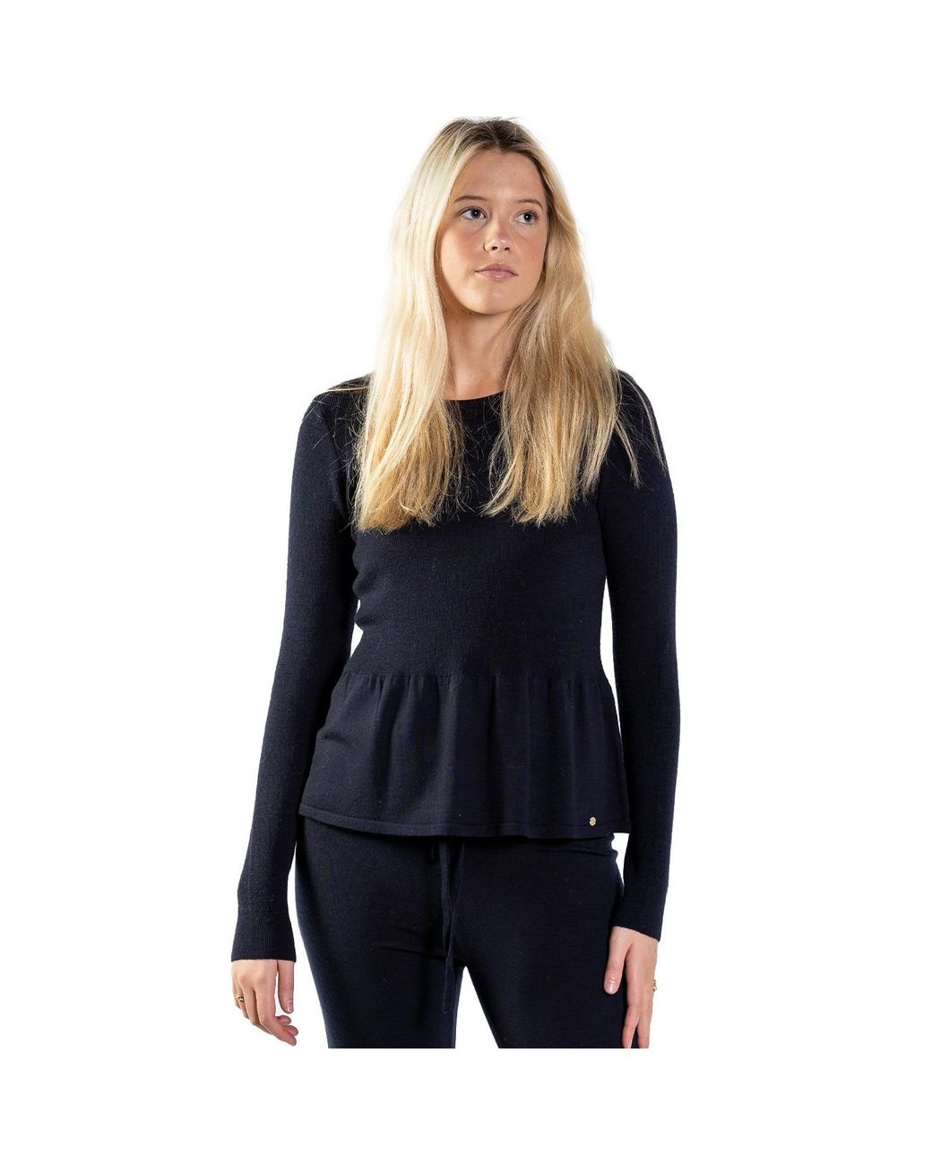tirillm Black Mie Feminine Merino Wool Pullover